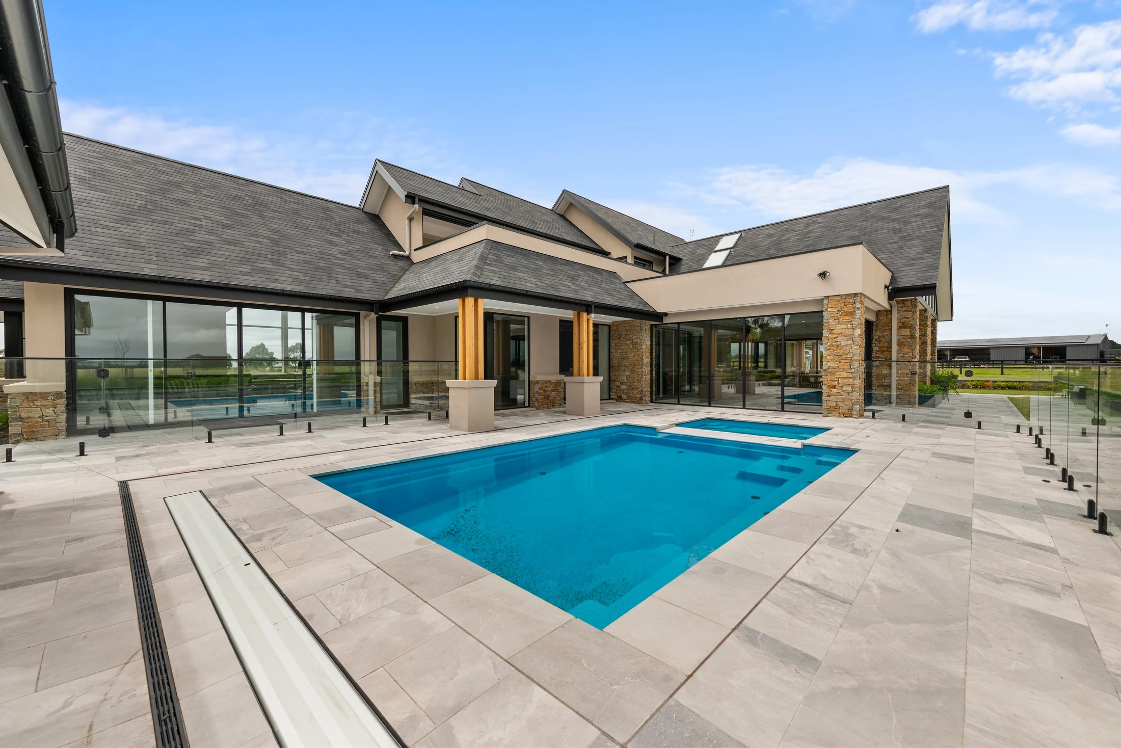 Custom Luxury Homes